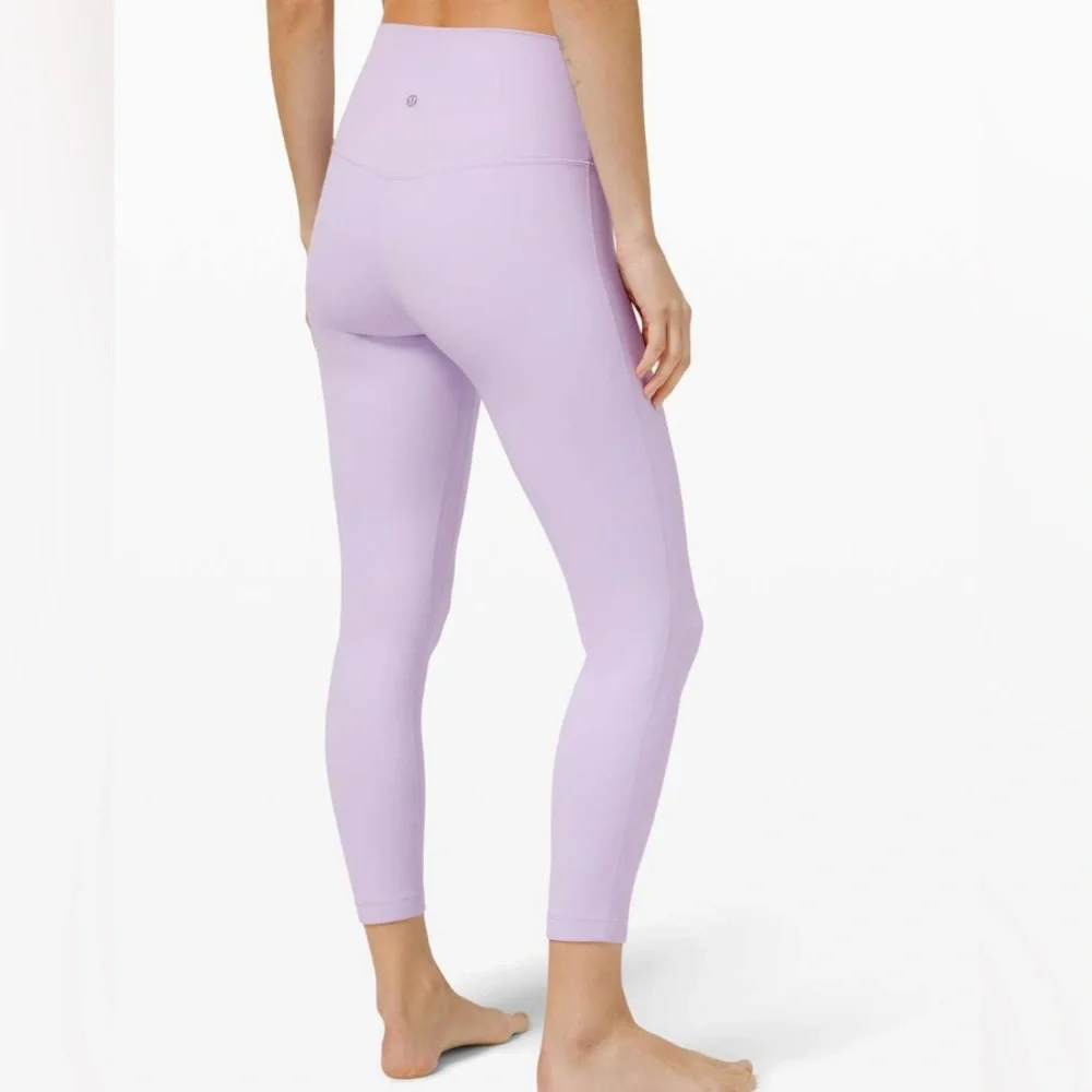 NWT Lululemon Align HR 25